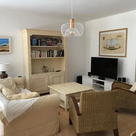 Maison Confortable A 500m De La Avec Wifi, Jardin Et Terrasse - - Fr-1-22-339